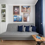 Avis Skwer Kosciuszki 48 * Gdynia