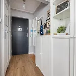 Avis Skwer Kosciuszki 48 * Gdynia