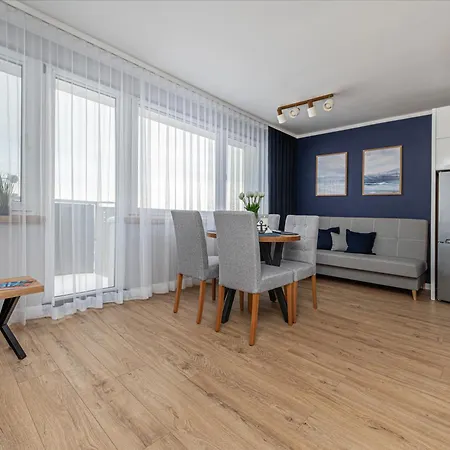 Avis Skwer Kosciuszki 48 *